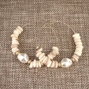 Chic Cream and Gold Hoop Earrings